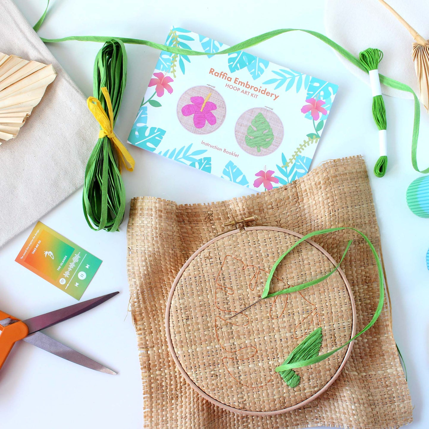 Raffia Embroidery Kit - Monstera